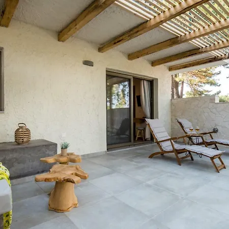 Ktima Fabiatos דירה